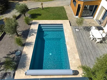 Image de BONHEUR PISCINES & SPAS Laval 53
