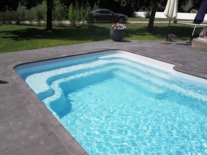 Image de EM Piscine 68